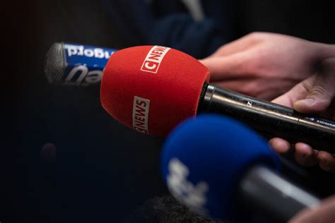 Médias privés, démocratie en danger